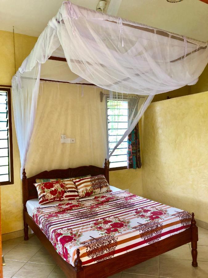 Flametree Beach Homes Diani Beach Exterior foto
